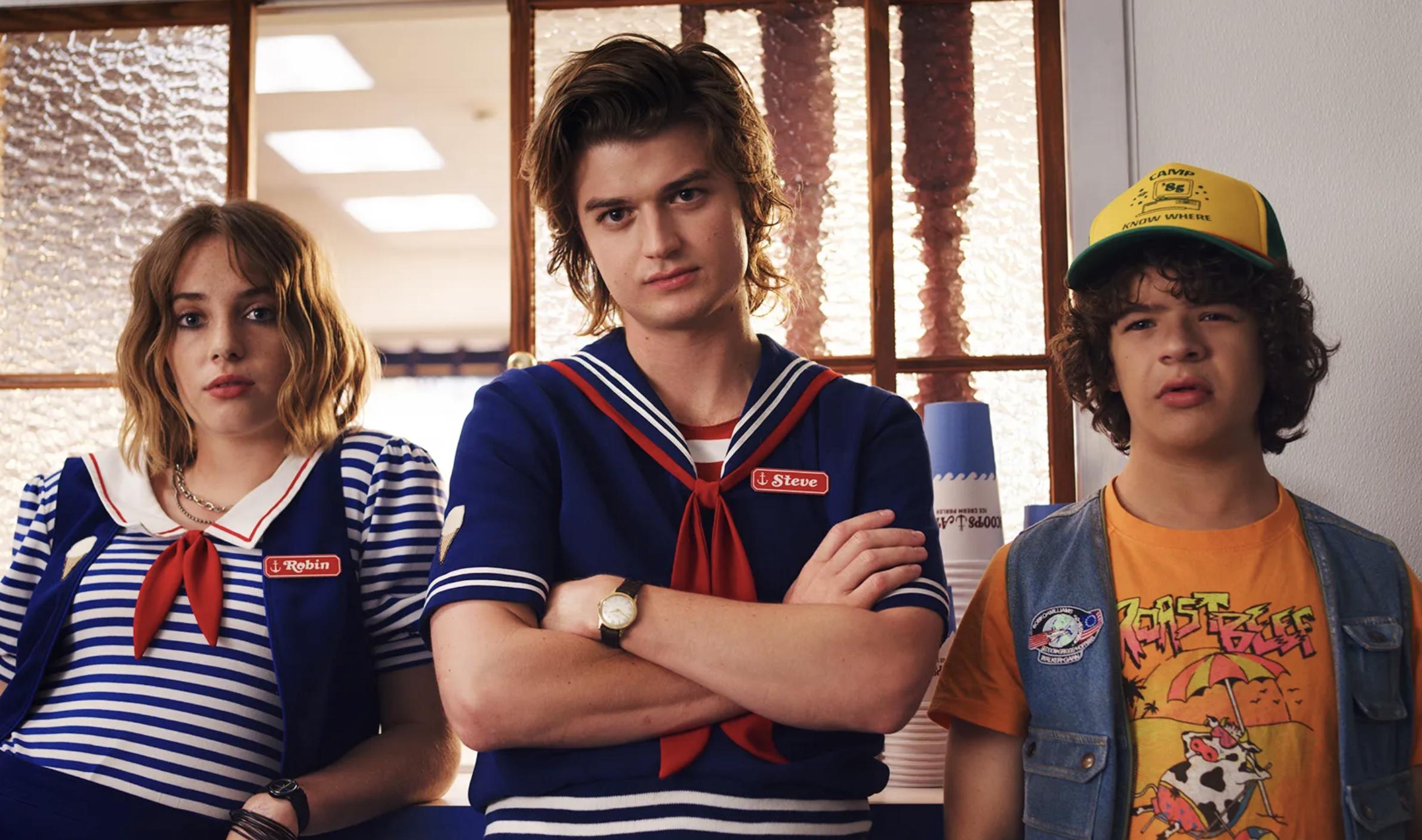 Robin, Steve, Dustin in Stranger Things 3